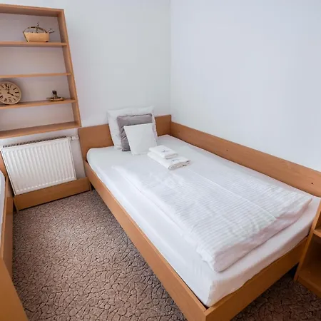 Apart-invest Nieruchomosci Huta Appartement